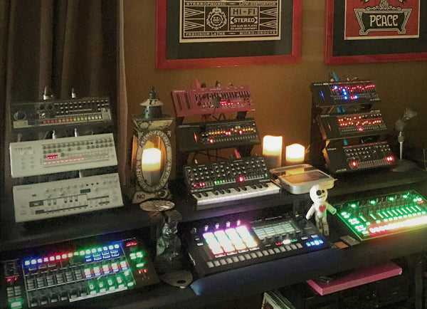 Nine Roland Boutiques on three KVgear Boo-3 stands.