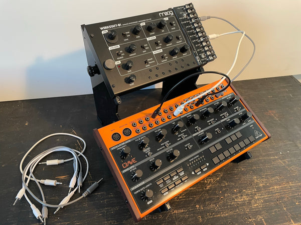 Desktop synth stand for Werkstatt and Crave